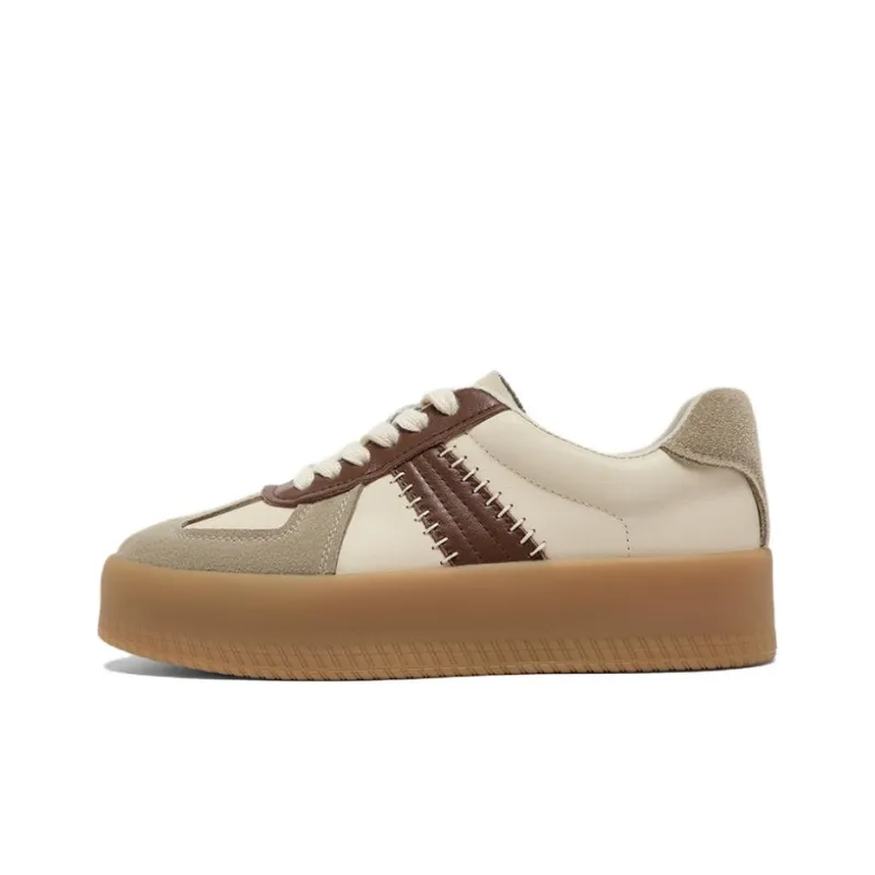 BATA Low Top Skateboard Shoes Women's-3