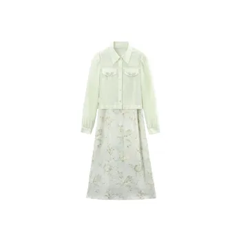 A Paradise For Awakening Skirt Set Women's Green
