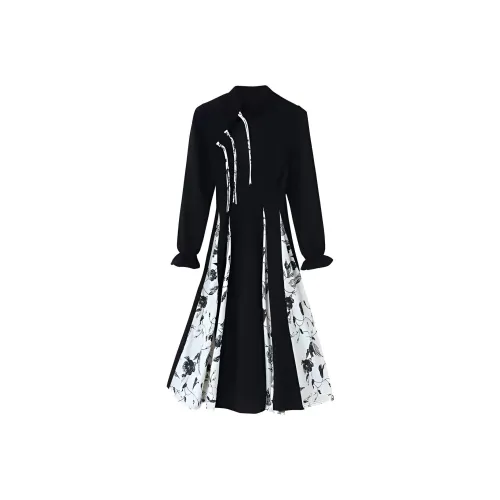 Lookinto Long Sleeved Dress Women's Black
