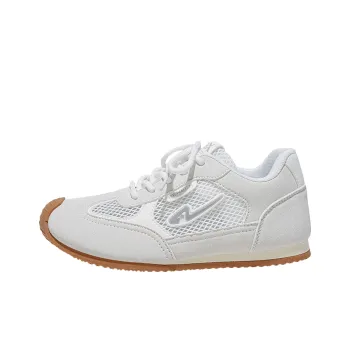 RENBEN Balanced, Lightweight, And Breathable Low Top Skateboard Shoes Women's White Gray