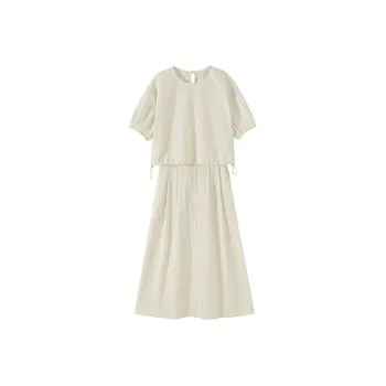 Hacikis Skirt Set Women's Floral Bud Custard