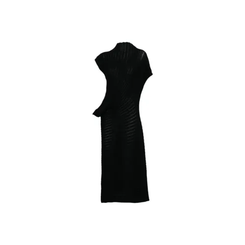 ISSEY MIYAKE Stream Midi Dress