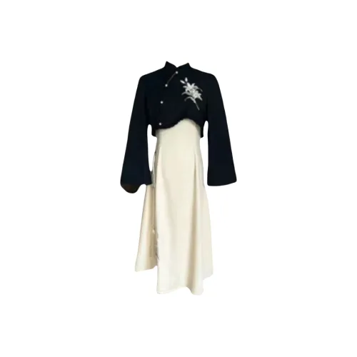 SONDR Two Piece Skirt Sets Women's