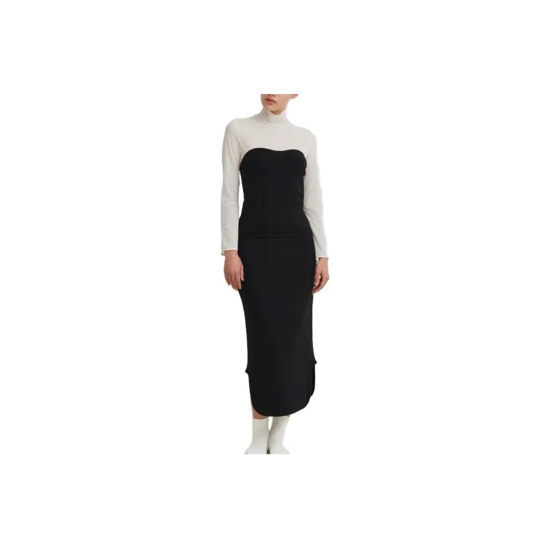 UNIQLO Casual Long Skirts Women's Black-0