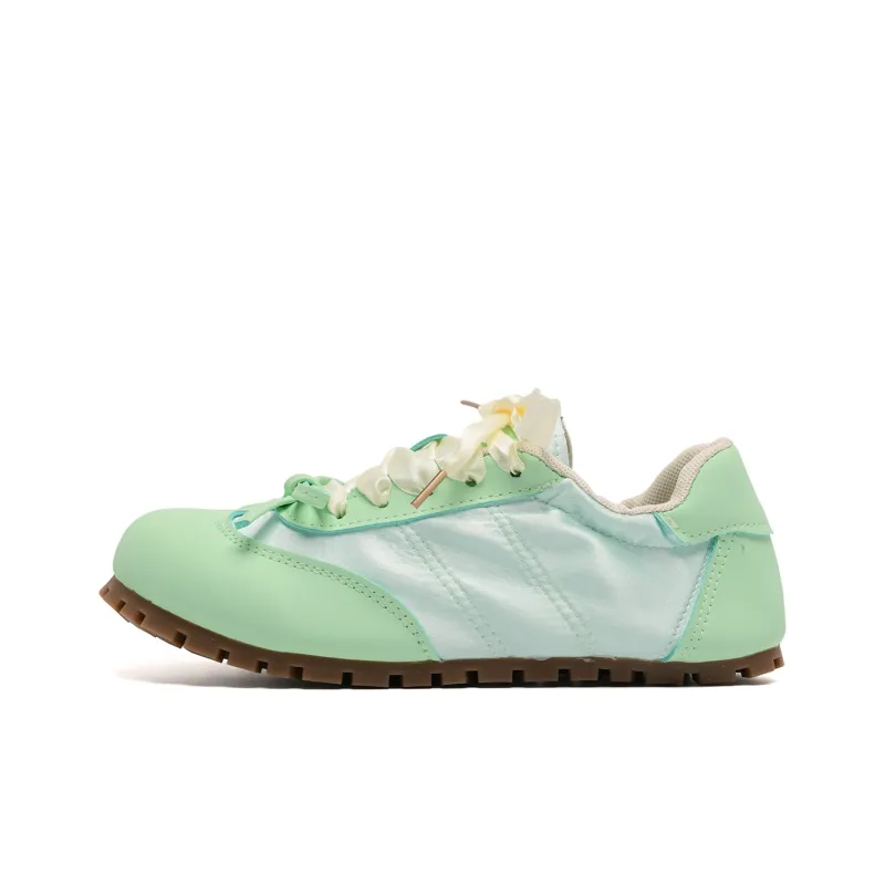 7 SEVFUN Wear resistant And Lightweight Low Top Casual Shoes Women's-15