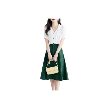 Still quiet Two Piece Skirt Sets Women's White Top+Green Bottom