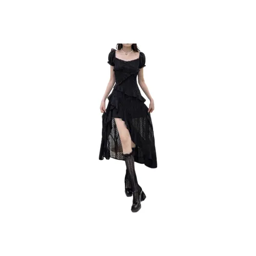 The Temptation Of The Muse Short Sleeved Dress Women's