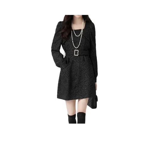 Mapping Long Sleeved Dresses Women's Black