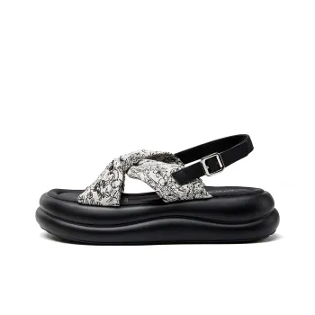 EXULL Q One Strap Sandals Women's Black