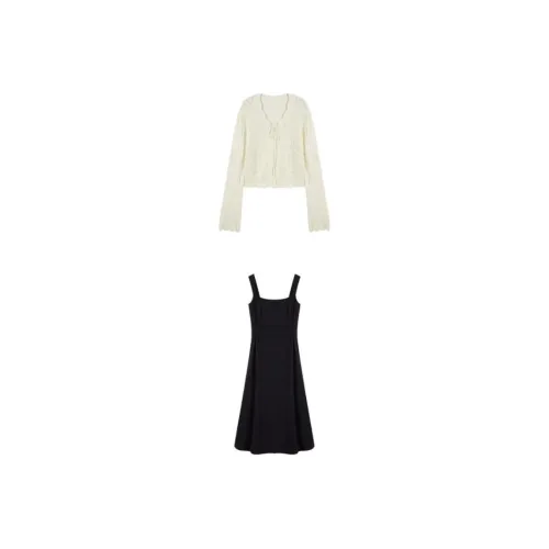 Qiushui Yiren Skirt Set Women's Black
