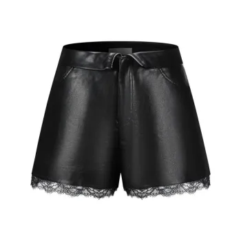 Three Quarters Casual Shorts Women's Black