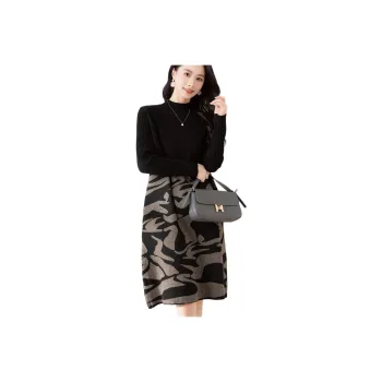X MOOM Long Sleeved Dress Women's Black