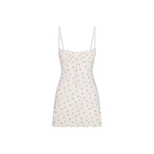 Skims Valentine's Day Collection Slip Dresses Women's MARBLE PINK ROSEBUD PRINT