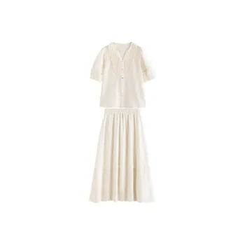 Initial Language Skirt Set Women's Ecru