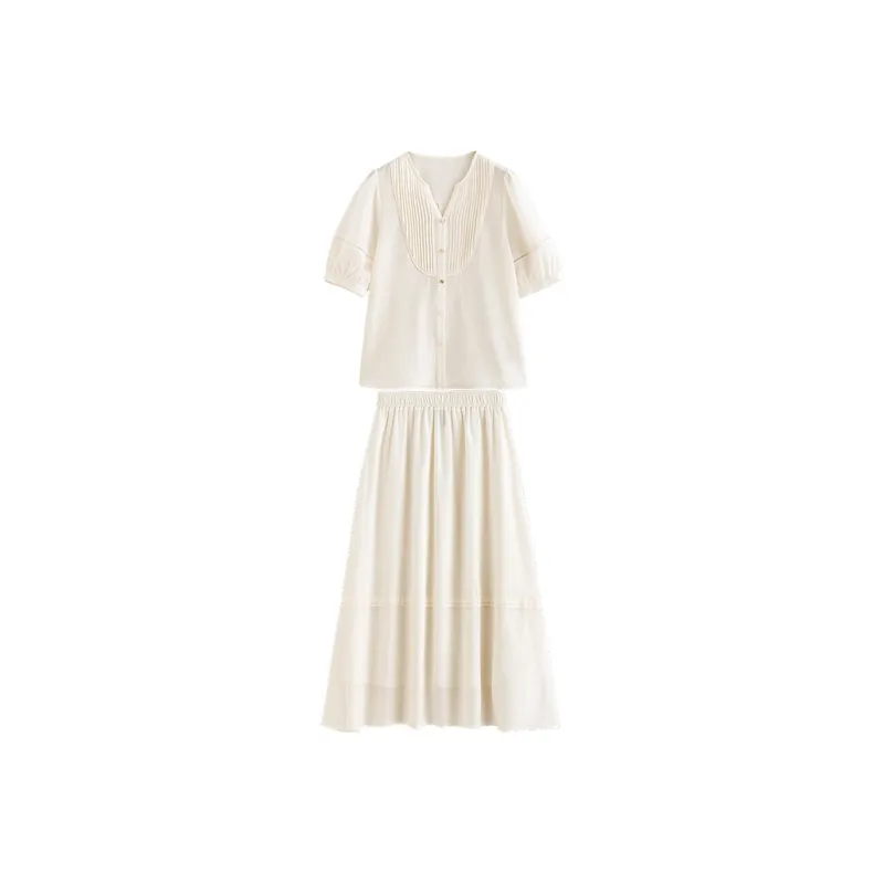 Initial Language Skirt Set Women's Ecru-0