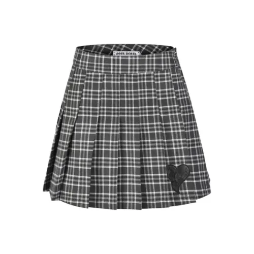 NOIR DESIR Casual Short Skirts Women's Black White Plaid