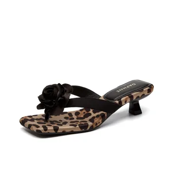 DAPHNE Flip Flops Women's