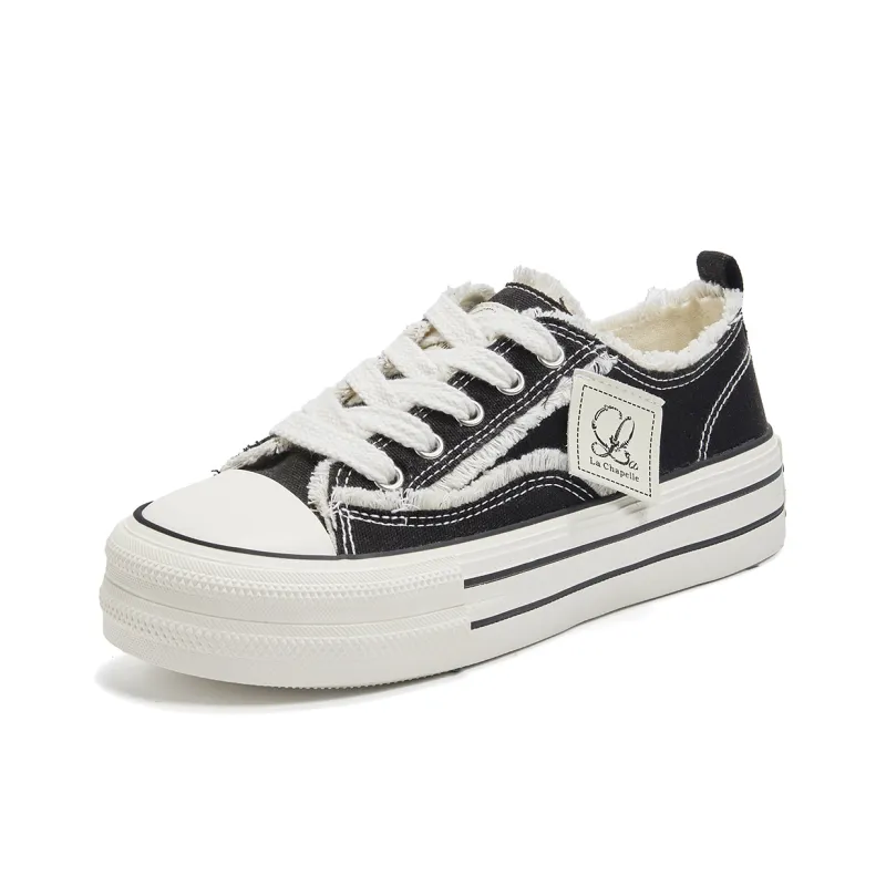 La Chapelle Abrasion Resistant Low Top Canvas Shoes Women's Black Beige-1