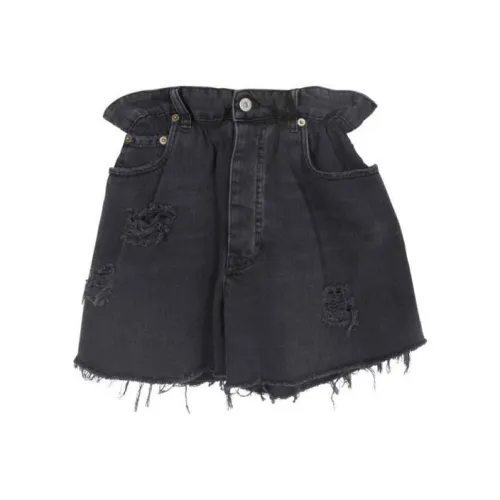 miu gets miu gets SS22 Denim Shorts Women's shoulder