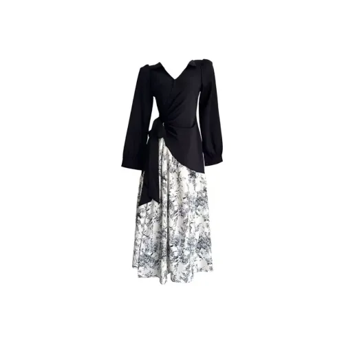 Lookinto Long Sleeved Dresses Women's Black