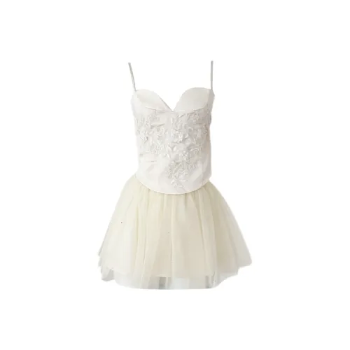 Udon House Slip Dress Women's Cropped Set