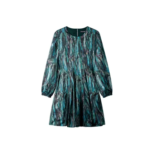 THE SEA LIFE Long Sleeved Dress Women's Spruce Green