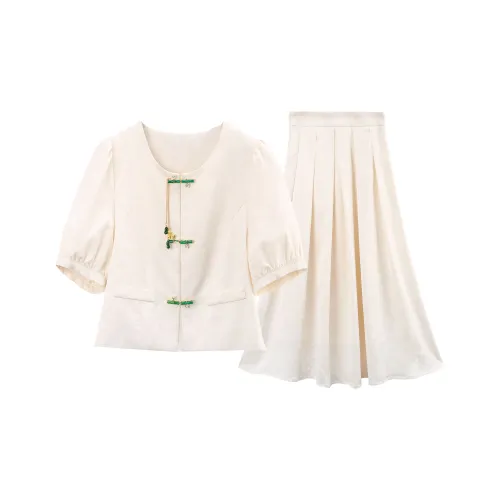 A Paradise For Awakening Skirt Set Women's Beige