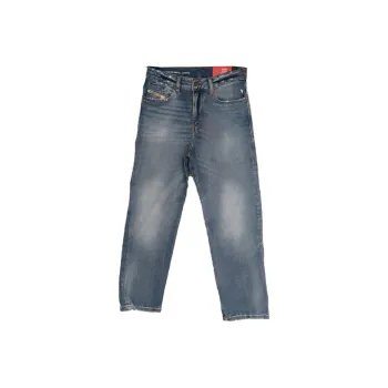 DIESEL 2016 D-Air 0pfar Low-Rise Distressed Cropped Jeans