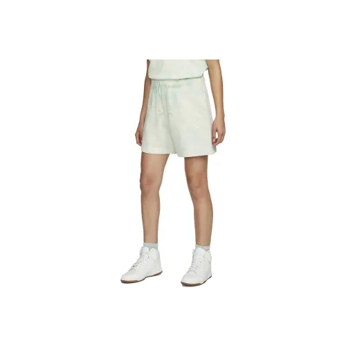 Nike Sports Shorts Women's Mint cmax