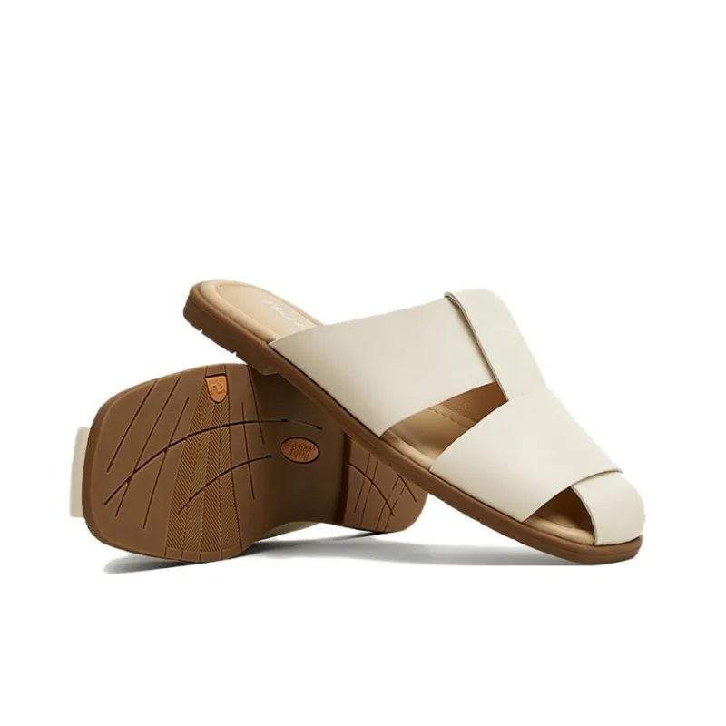 BATA Closed Toe Slippers Women's-7