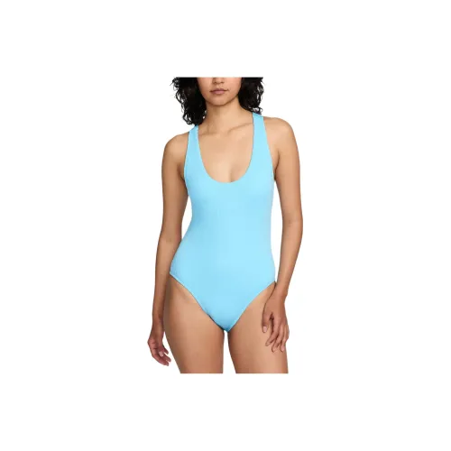 Nike Swim Elevated Essential Women's Cross Back One Piece Swimsuit