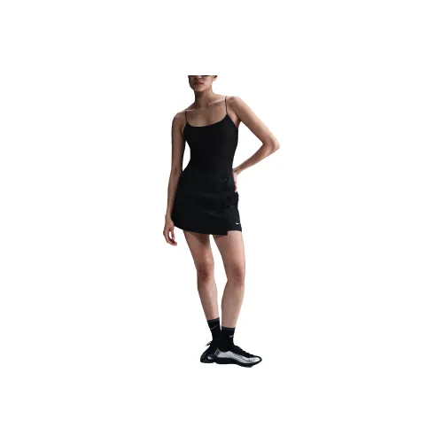 Nike Sportswear Essential Women's Woven Skort