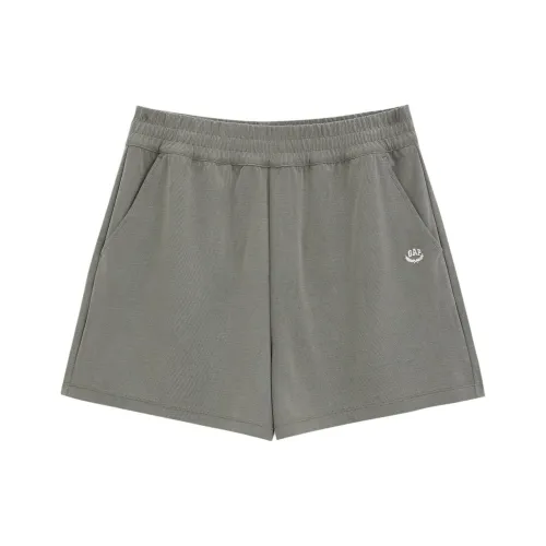 GAP EasyChill Collection Casual Shorts Women's