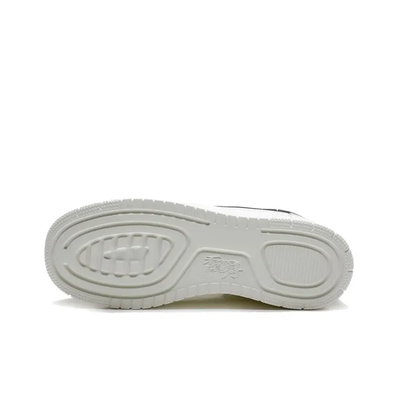 QIAODAN Dry Anti Slip Wear Resistant High Top Skateboard Shoes Men's White Gray-4