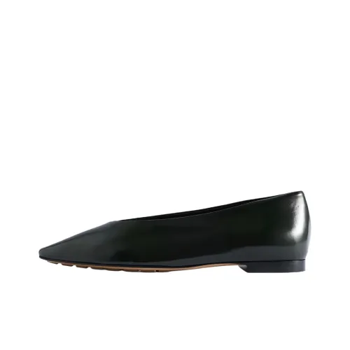 Bottega Veneta Sofia Casual Single Shoes Women's Black