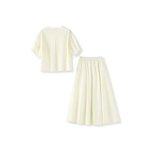 CHARM PICK Skirt Set Women's Light Yellow