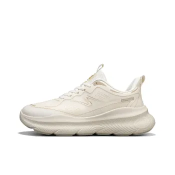 Warrior Abrasion Resistant, Breathable, Lightweight Low Top Casual Running Shoes Men's