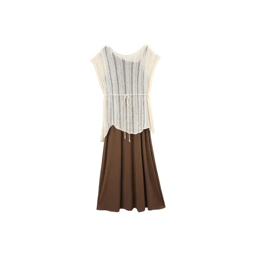 A Paradise For Awakening Skirt Set Women's