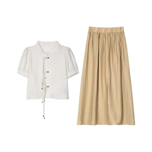 A02 N ONE Skirt Set Womens Black White Women's White