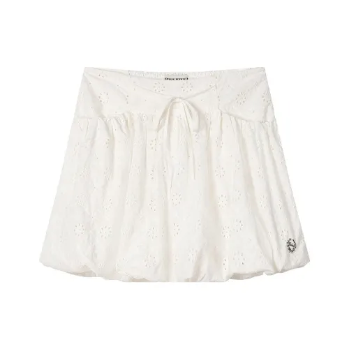 Teenie Weenie Casual Short Skirts Women's White