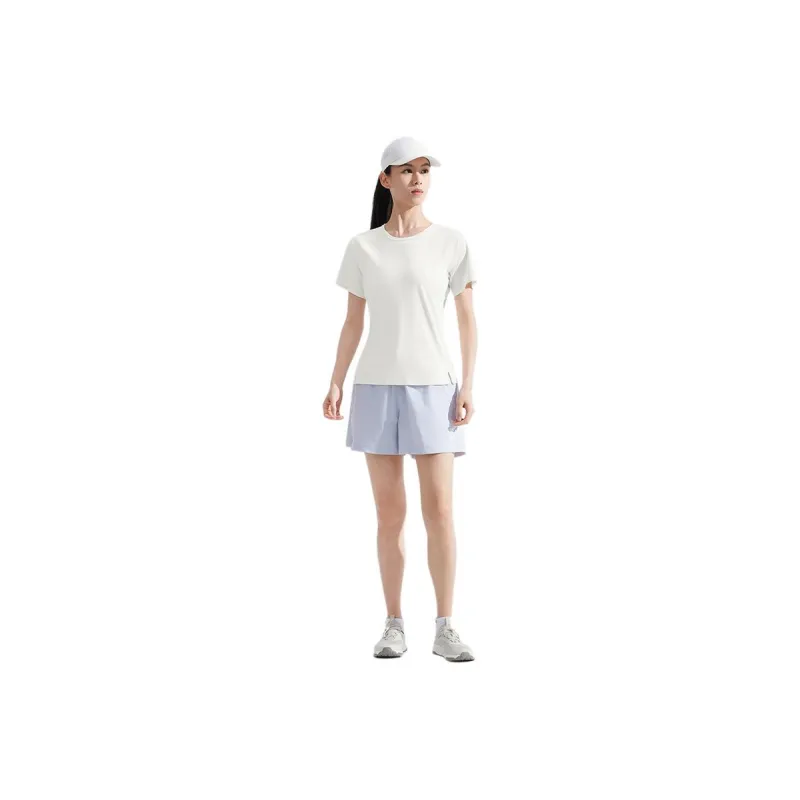 THE NORTH FACE SUN SMOOTH T Shirt Women's QLI/Dune White-0