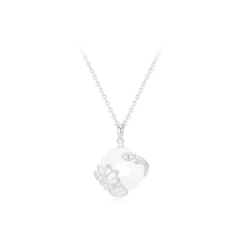 Love Link Chalcedony Necklaces Women's