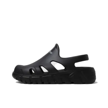 Umbro TOPI FISHERMAN Abrasion Resistant Quick Dry Low Top Casual Shoes Unisex Black