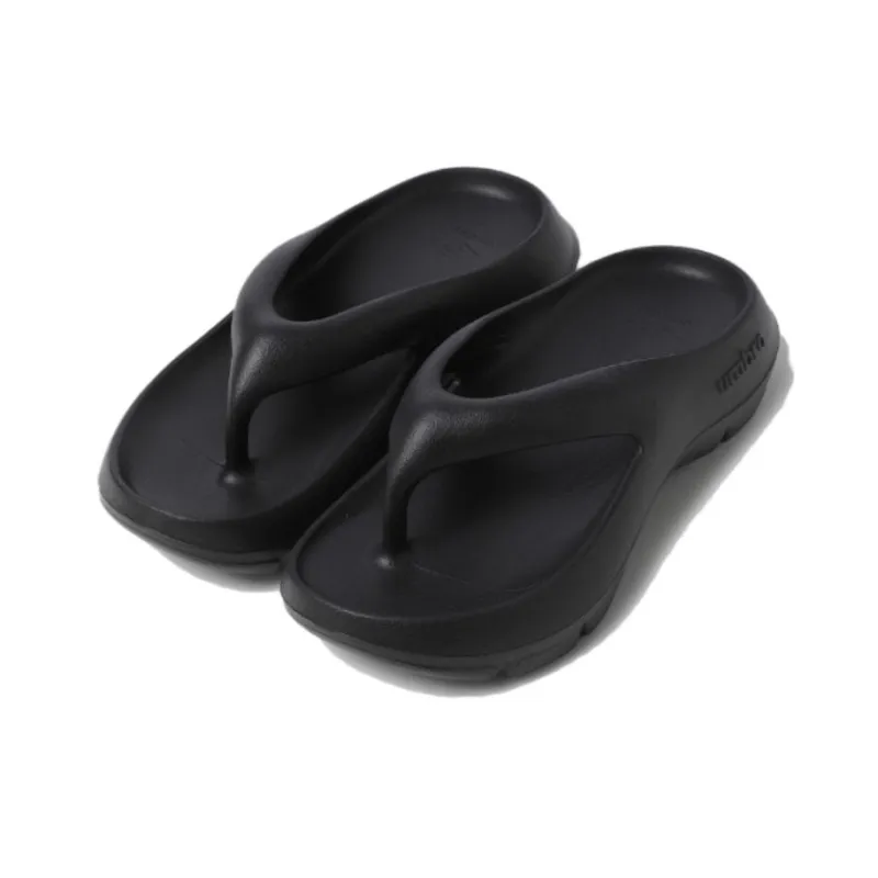 Umbro Abrasion Resistant Slip Resistant Flip Flops Unisex Black-1