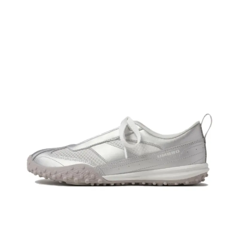 Umbro Anti Slip Wear Resistant Low Top Casual Shoes Unisex Silver-0
