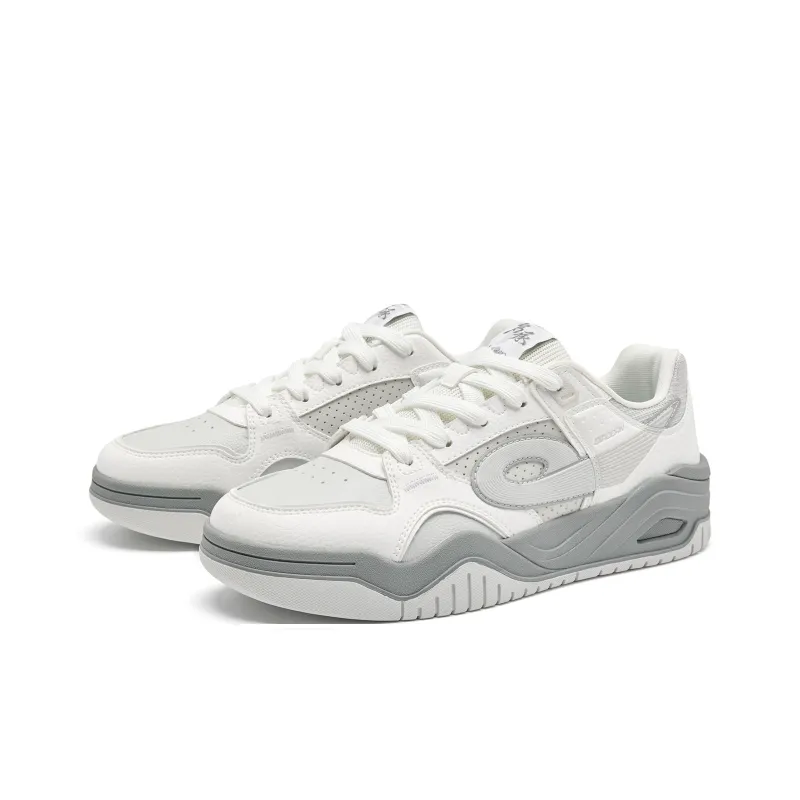QIAODAN Coverage Slip Resistant Balance Low Top Skateboard Shoes Men's Cloud Peak White With Light Gray-2