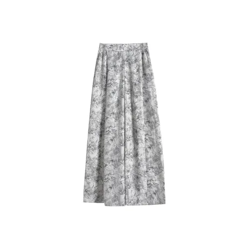 MADALLO Casual Pants Women's White With Floral