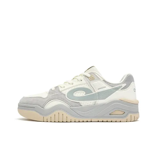 QIAODAN Coverage Take Resistant Lightweight Low Top Skateboard Shoes Women's Ivory White Mist Gray