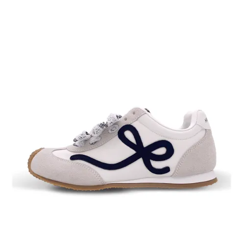 Hello Kitty Abrasion Resistant Low Top Casual Shoes Women's White Gray Black
