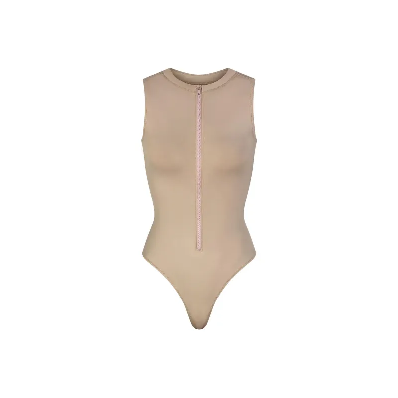 SKIMS SIGNATURE SWIM ZIP FRONT SLEEVELESS ONE PIECE One-piece Swimsuit Women's DESERT/Desert-0
